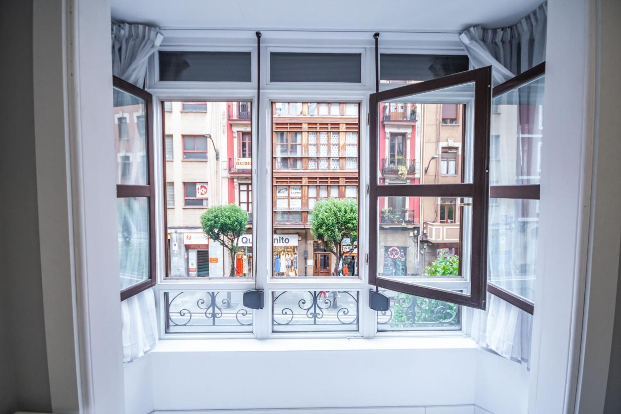 Gran Apartamento 6 Suites Bilbao Center Экстерьер фото